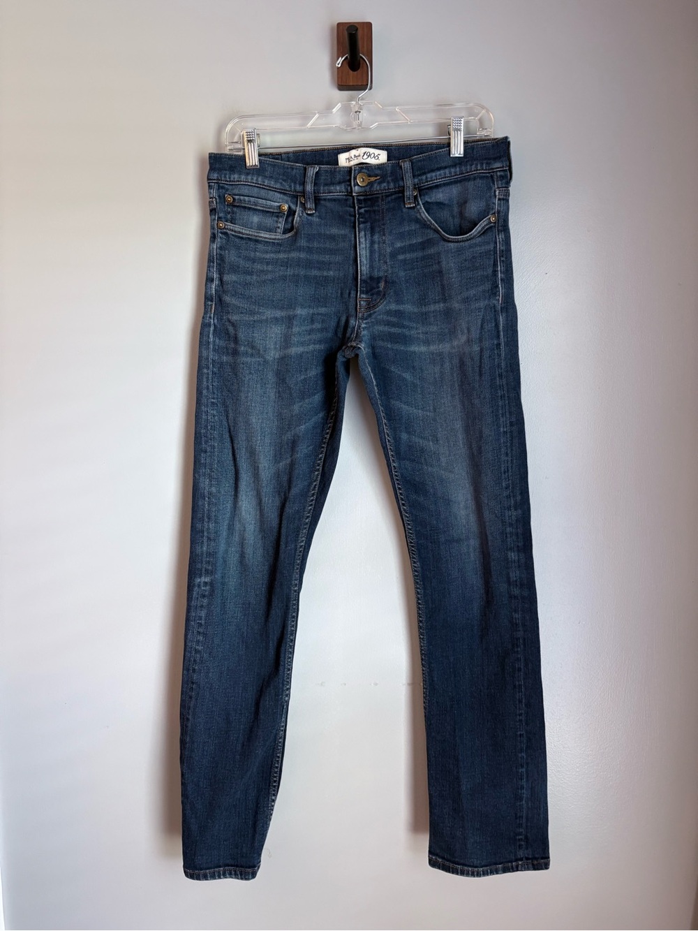 Jos A Bank 1905 Mens Tailored Fit Distressed Jeans Size 30x32 Dark Wash Denim